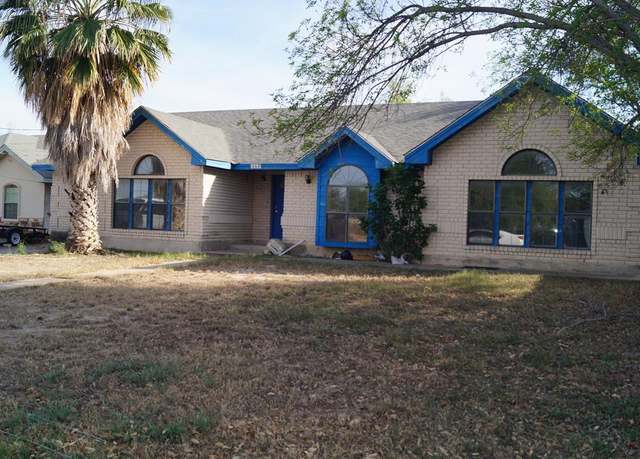 Property at 1336 B. Alonso Cir, Eagle Pass, TX 78852, 3 beds, 2 baths