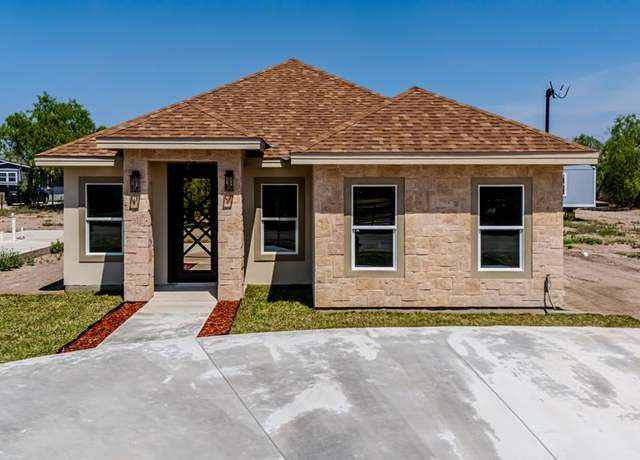 Property at 357 Dub Dr, Eagle Pass, TX 78852, 3 beds, 2 baths
