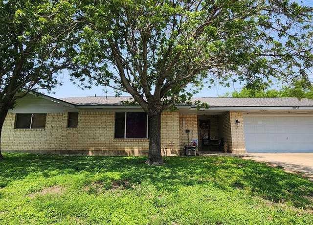 Property at 2013 Renee Dr, Eagle Pass, TX 78852, 3 beds, 2 baths