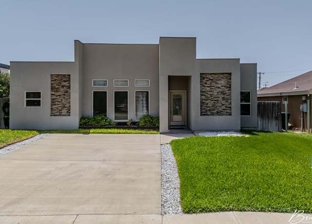 Property at 2271 Applewood St, Eagle Pass, TX 78852, 3 beds, 2 baths