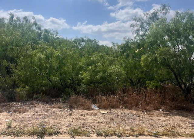 Property at 2144 Calle Coyunda, Eagle Pass, TX 78852
