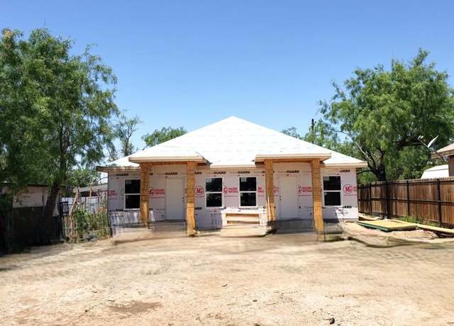 Property at 937 Ave C Unit N/A, Eagle Pass, TX 78852, 4 beds, 2 baths