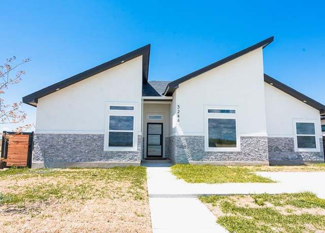Property at 3244 Ethel, Eagle Pass, TX 78852, 3 beds, 2.5 baths