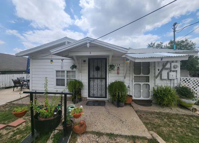 Property at 239 Medina St, Eagle Pass, TX 78852, 2 beds