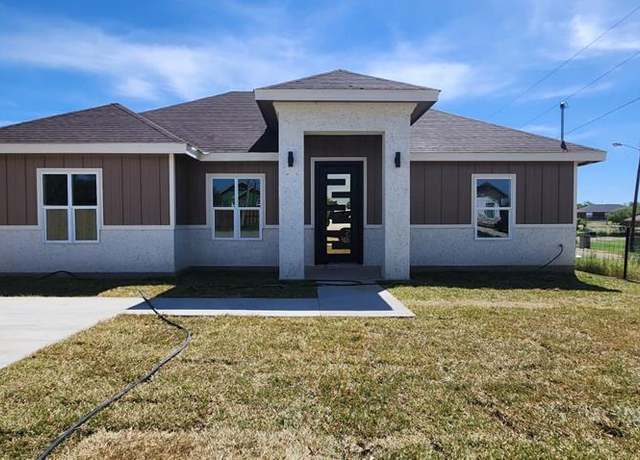 Property at 75 School Cir Unit N/A, Eagle Pass, TX 78852, 3 beds, 2 baths