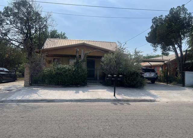 Property at 927 Colorado St, Eagle Pass, TX 78852, 3 beds, 3 baths