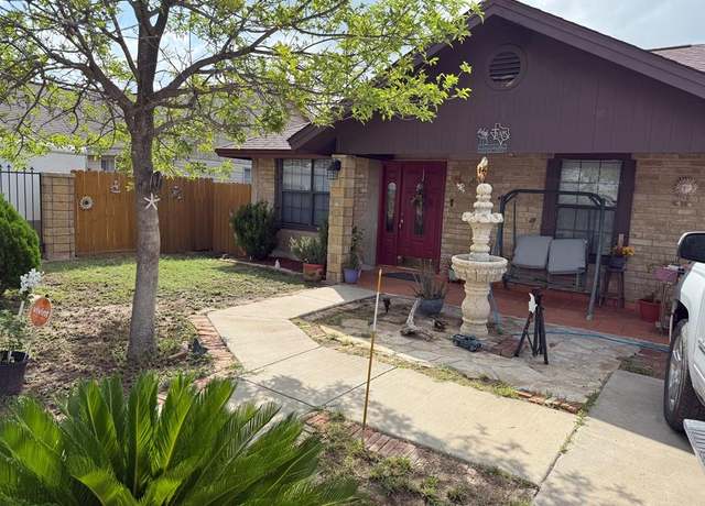 Property at 113 Calle Alegre, Eagle Pass, TX 78852, 3 beds, 2 baths