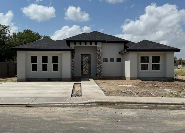 Property at 871 Ceniza Dr, Eagle Pass, TX 78852, 4 beds, 3 baths