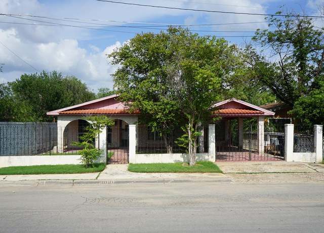 Property at 1084 Concho St, Eagle Pass, TX 78852, 3 beds, 4 baths