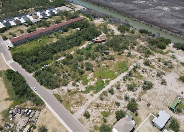 Property at 471 Riverside Dr, Eagle Pass, TX 78852