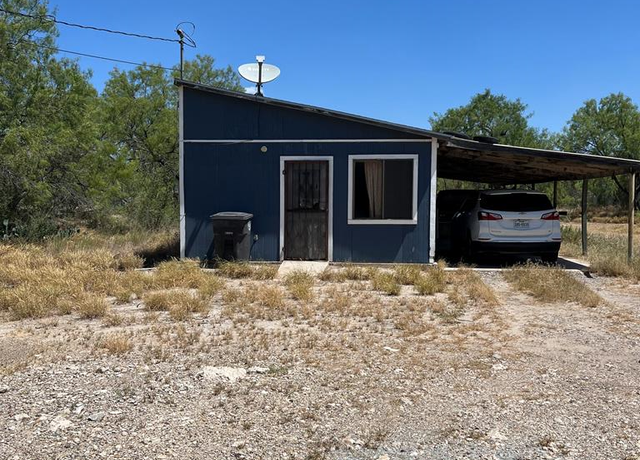 Property at 2645 Eidson Rd, Eagle Pass, TX 78852, 2 beds, 1 bath