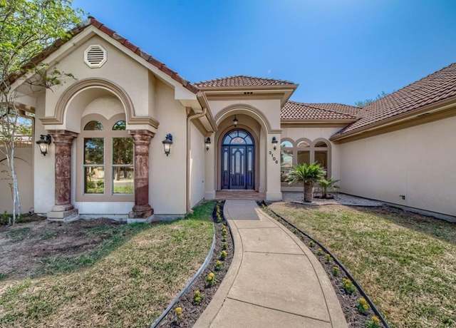 Property at 3106 Calle Carr, Eagle Pass, TX 78552, 4 beds, 4 baths
