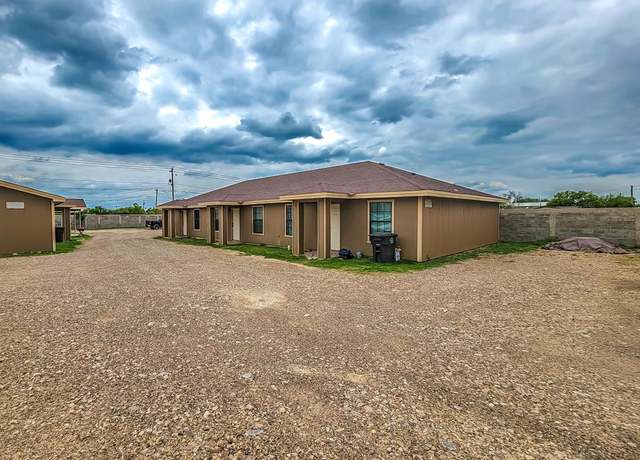 Property at 640 Fresno St, Eagle Pass, TX 78852, 8 beds, 4 baths