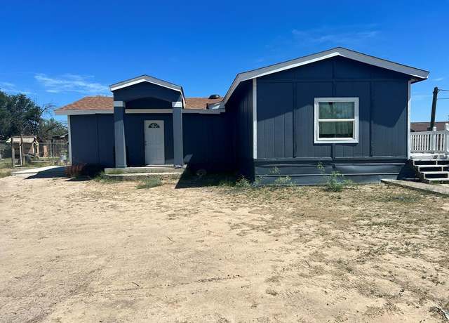 Property at 3888 Cross Creek Dr, Eagle Pass, TX 78852, 2 beds, 2 baths