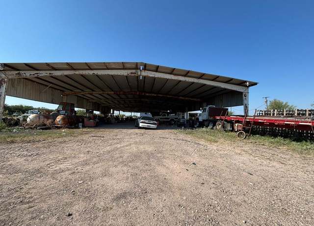 Property at 15661 North Us Hwy 277, Quemado, TX 78877, 4 beds, 2 baths