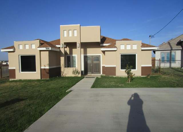 Property at 1998 Sueno Cir Unit N/A, Eagle Pass, TX 78852, 3 beds, 2 baths