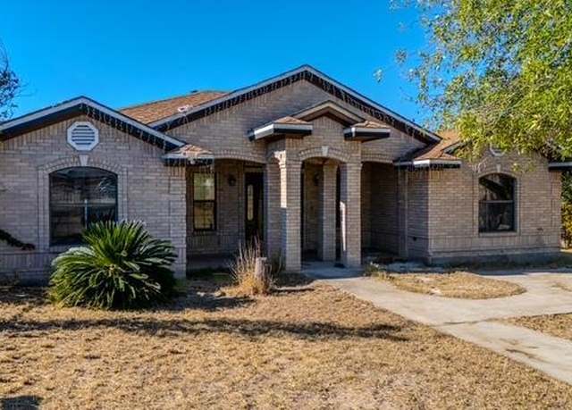 Property at 3623 Deer Run Blvd, Eagle Pass, TX 78852, 4 beds, 2.5 baths