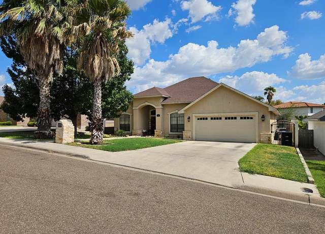 Property at 2296 Acapulco Dr, Eagle Pass, TX 78852, 3 beds, 2 baths