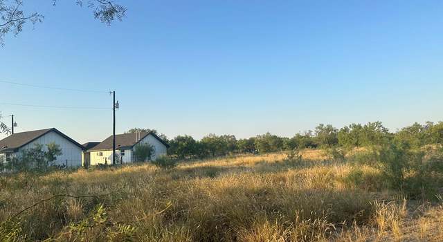 Photo of 241 Dub Dr, Eagle Pass, TX 78852