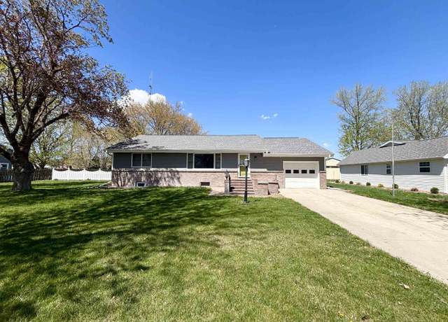Property at 616 Saint Clare Ave, Genoa, NE 68640, 4 beds, 3 baths