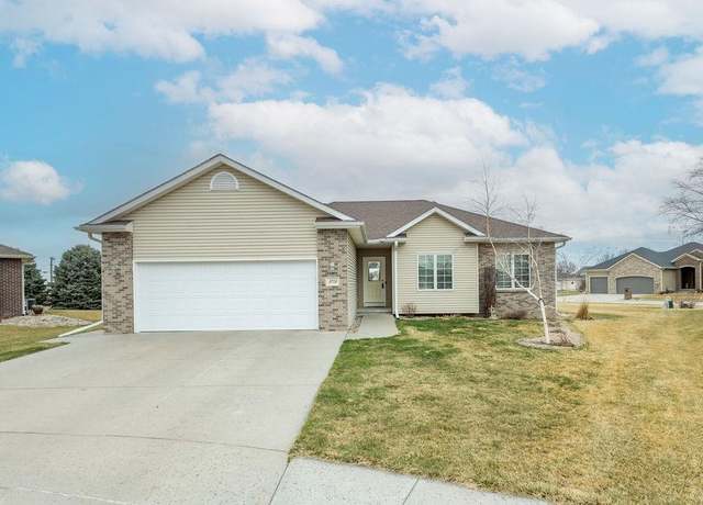 Property at 3718 Willow St, Columbus, NE 68601, 4 beds, 2 baths