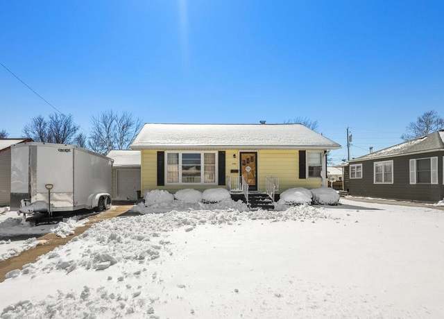 Property at 1701 18th St, Columbus, NE 68601, 3 beds, 1 bath