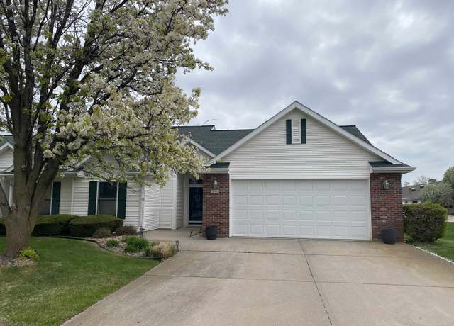 Property at 3351 29th Ave, Columbus, NE 68601, 3 beds, 2 baths