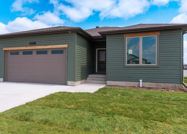 Property at 2969 E 17th Ave, Columbus, NE 68601, 3 beds, 2 baths