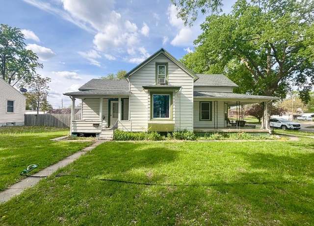 Property at 854 25th Ave, Columbus, NE 68601, 3 beds, 1 bath
