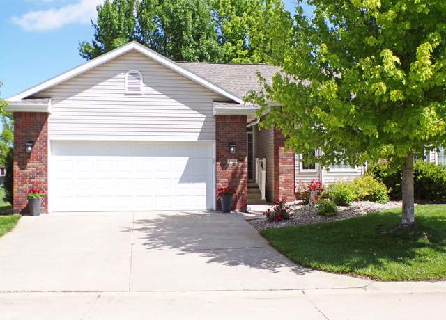 Property at 3666 18th Ave, Columbus, NE 68601, 2 beds, 3 baths