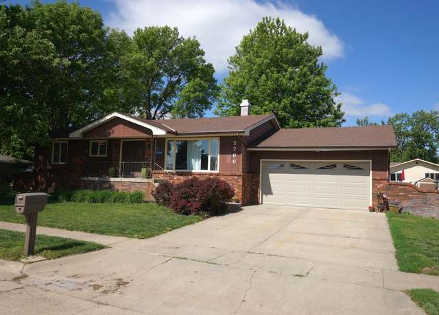 Property at 2766 17th Ave, Columbus, NE 68601, 3 beds, 3 baths