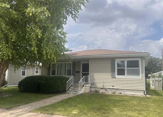 Property at 3718 14th St, Columbus, NE 68601, 3 beds, 1 bath