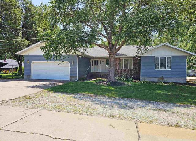 Property at 9 Driftwood Dr, Columbus, NE 68601, 3 beds, 3 baths