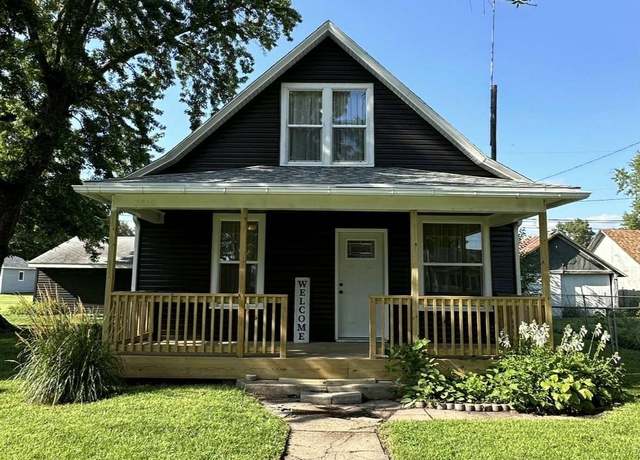 Property at 3810 13th St, Columbus, NE 68601, 3 beds, 2 baths