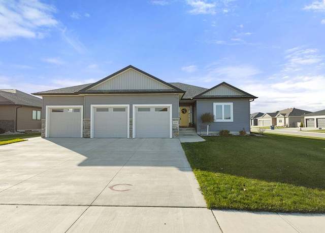 Property at 4168 54th Ave, Columbus, NE 68601, 4 beds, 3 baths