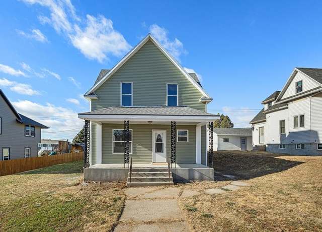 Property at 325 N Main St, Leigh, NE 68643, 4 beds, 2 baths