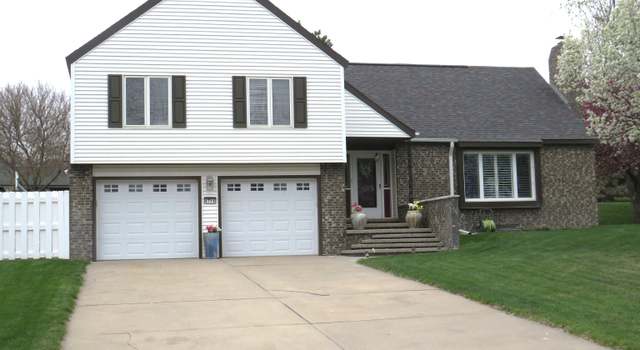 Photo of 4714 60th St, Columbus, NE 68601