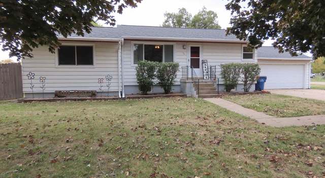 Photo of 187 N 10th St, David City, NE 68632