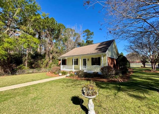 Property at 311 E 24th St, Tifton, GA 31794, 4 beds, 3 baths