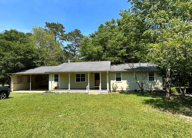 Property at 50 Lake Larry Dr, Tifton, GA 31793, 2 beds, 2 baths