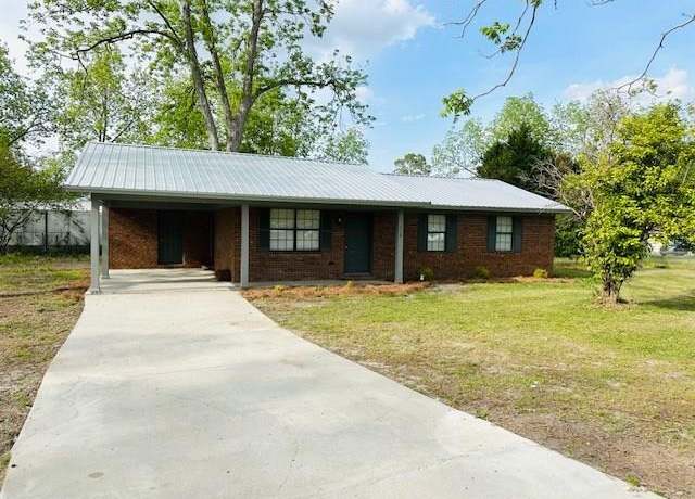 Property at 118 Orchard Cir, Fitzgerald, GA 31750, 3 beds, 1 bath