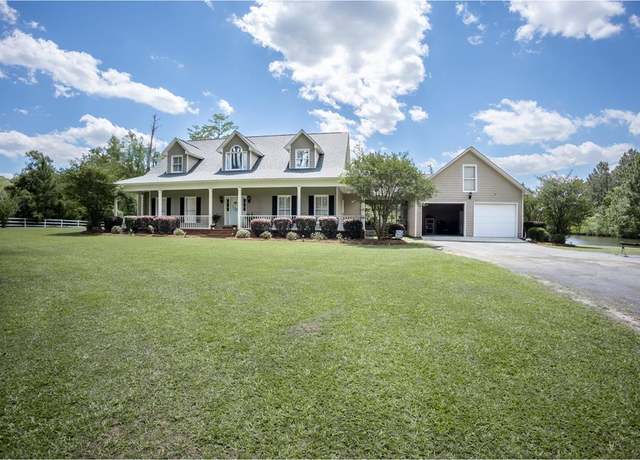 Property at 103 Meadowlark Ln, Fitzgerald, GA 31750, 4 beds, 3 baths