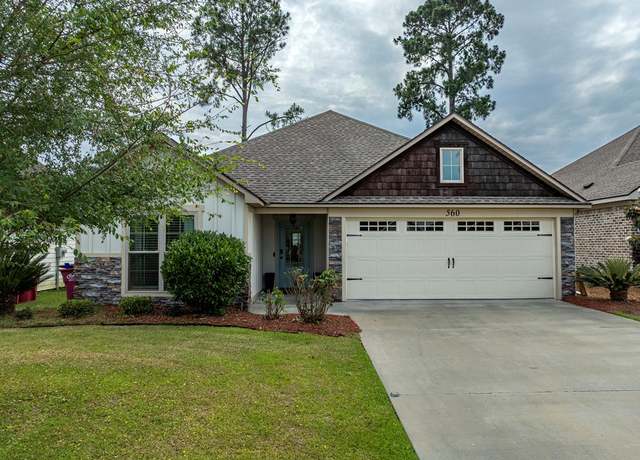 Property at 560 Osprey Cir, Tifton, GA 31794, 3 beds, 2 baths