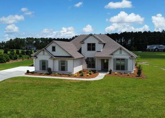 Property at 157 Brownlee Cir, Tifton, GA 31794, 4 beds, 2 baths
