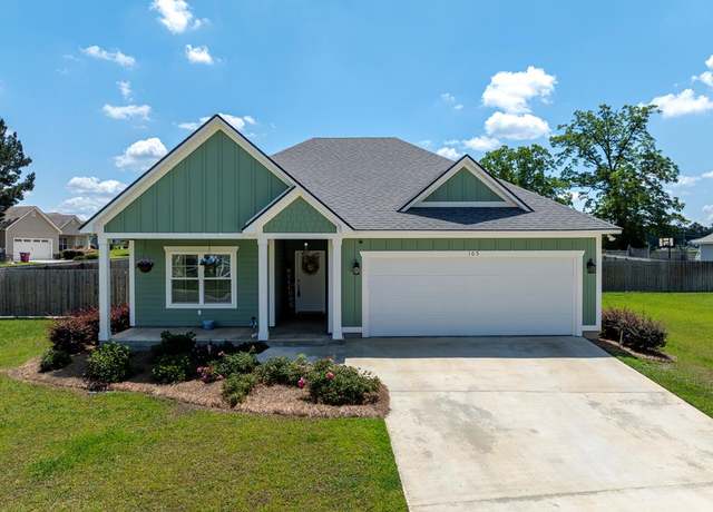 Property at 105 Planters Row, Tifton, GA 31793, 3 beds, 2 baths