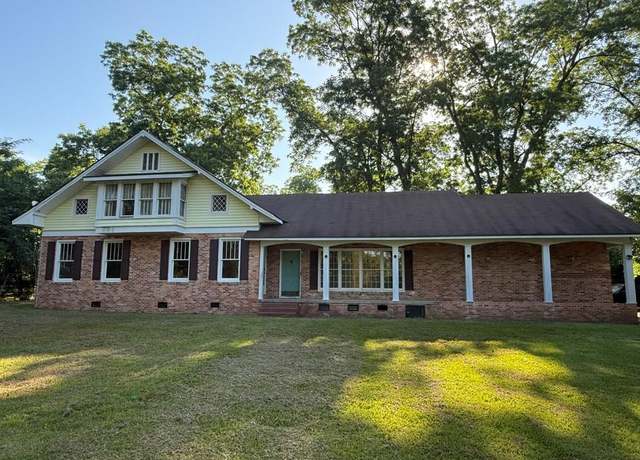 Property at 2884 N Highway 41, Tifton, GA 31793, 4 beds, 3 baths