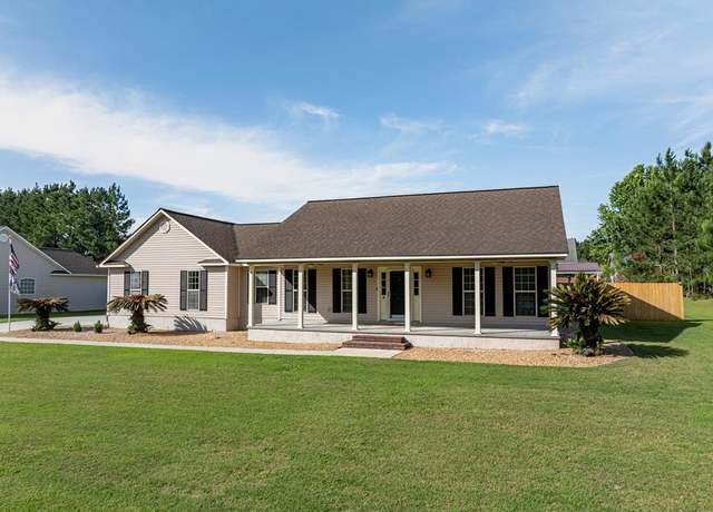 Property at 34 Alan Ln, Tifton, GA 31793, 3 beds, 2 baths
