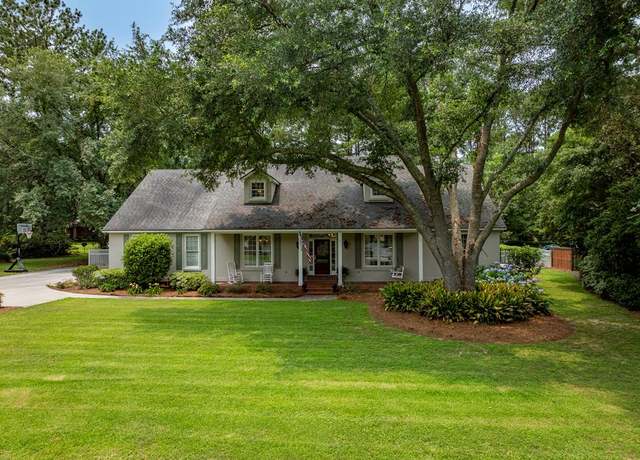 Property at 4474 Tillman Bluff Rd, Valdosta, GA 31602, 4 beds, 4.5 baths