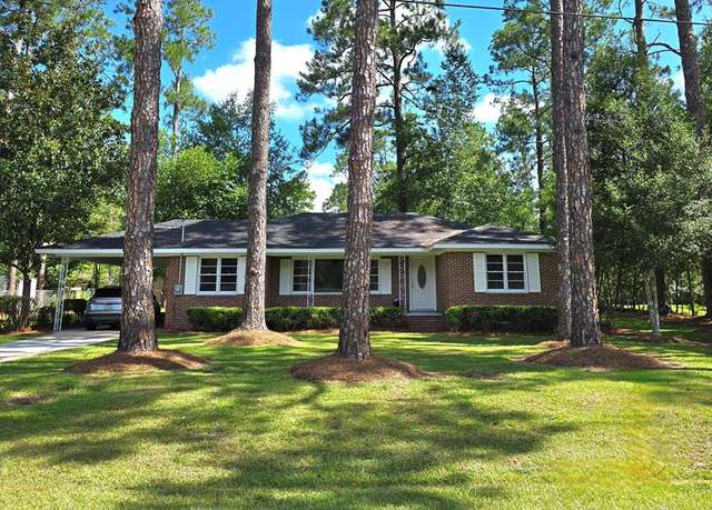 Property at 137 Atlantic Ave, Fitzgerald, GA 31750, 3 beds, 2 baths