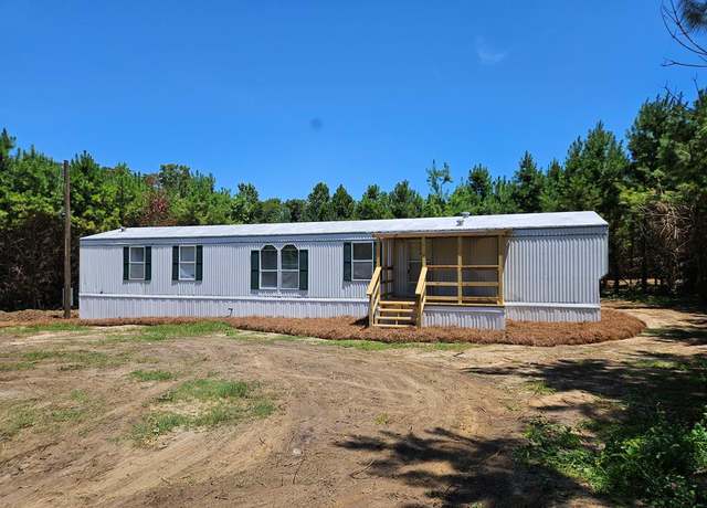 Property at 156 Lindy Rd, Fitzgerald, GA 31750, 2 beds, 2 baths